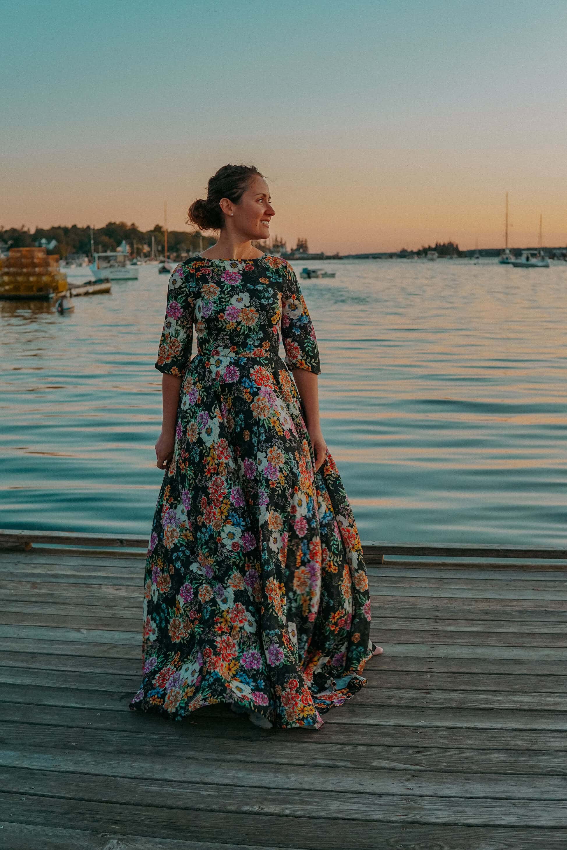 Dark Florals for Fall Boothbay Harbor Maine by Modnitsa Styling